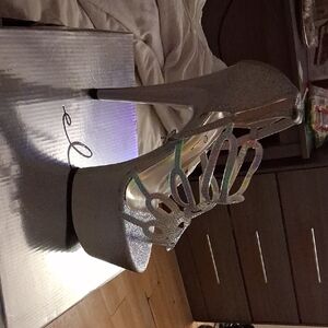 Elegant Silver High Heels Size10 $120 $75.00